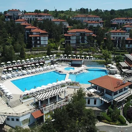 Compleх Santa Marina,private Апартамент